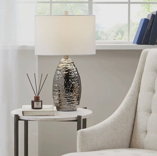Ceramic textured table lamp, matte white