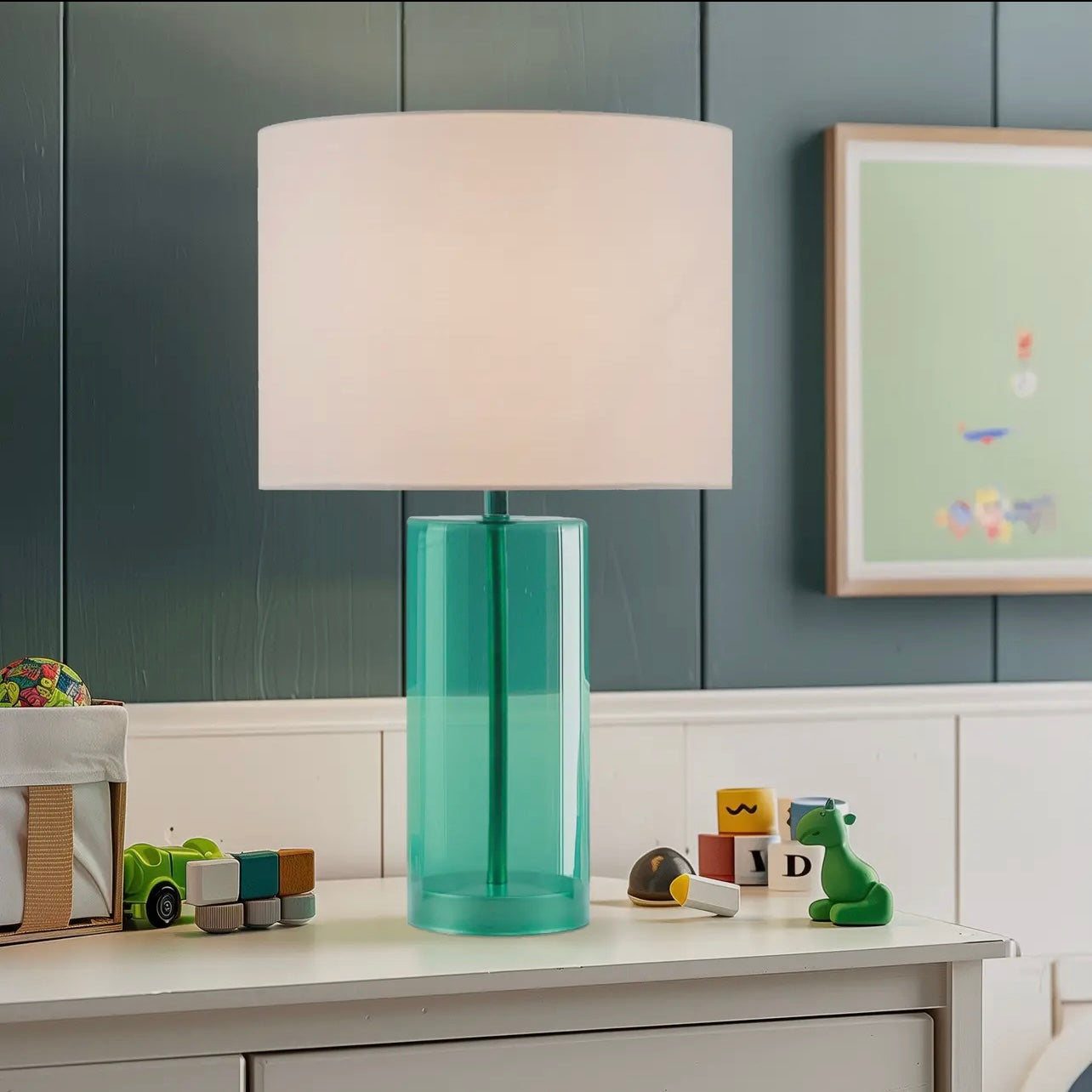 Drum shade glass lamp